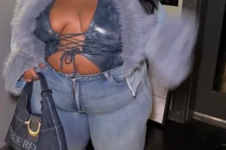 ⚠🤞🏾🥰ASK BOUT MY 2 girls ❄😘 SUP... - Image 1