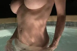 🔥💋 41 Years Hot and Sexy MOM 👙... - Image 3